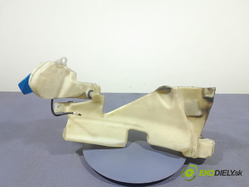 Audi A4 2006 nádržka Podložka: 8E0955451AR
