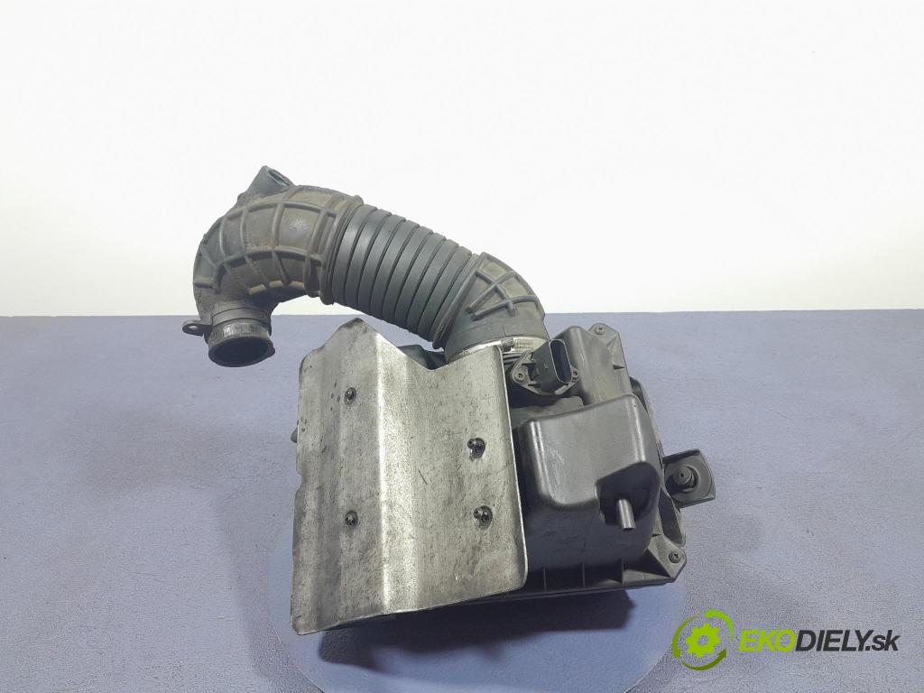 Audi A4 2006 obal Filtra: Vzduch: 06C133843