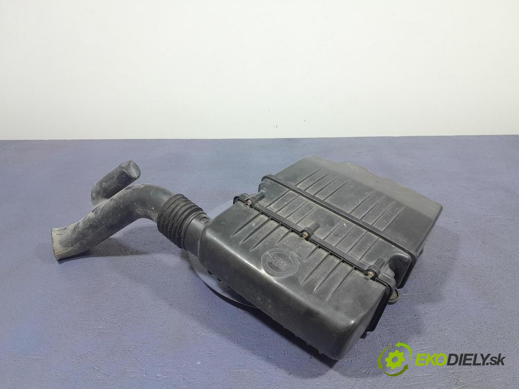 Fiat Punto 2007 obal Filtre: Vzduch: 51773400