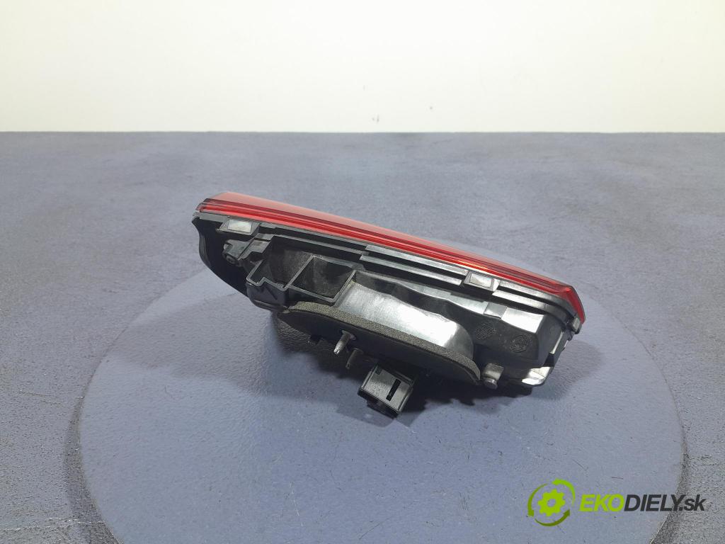 Vw Passat 0 svetlo / reflektor zad Prava: Vnútri: 3G9945094H