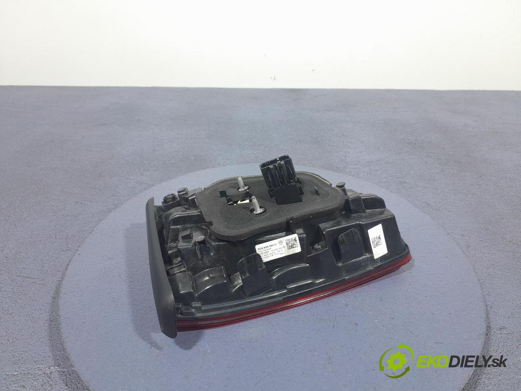 Vw Passat 0 svetlo / reflektor zad Prava: Vnútri: 3G9945094H