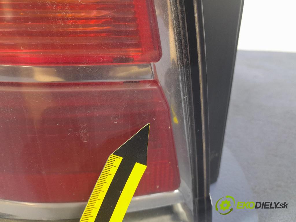 Opel Zafira 2007 svetlo / reflektor zad ľavá Vonkajsia: