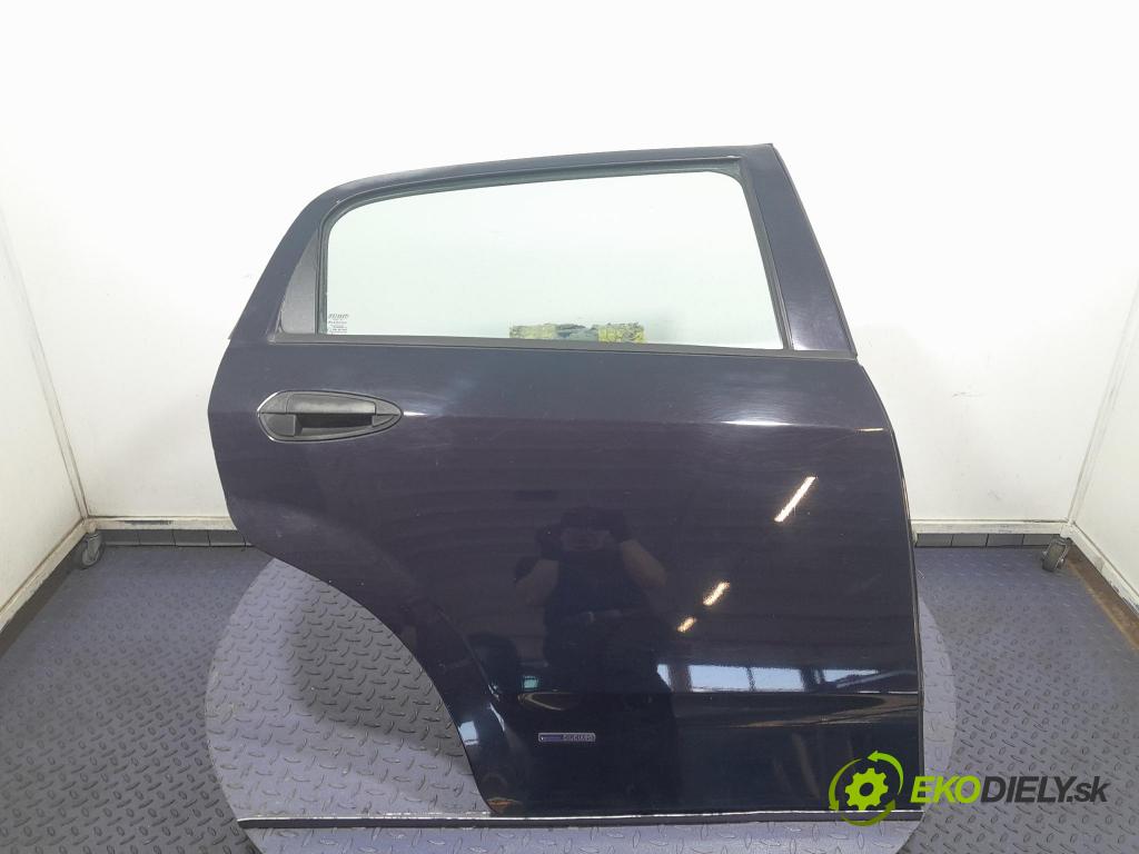 Fiat Grande punto 2007 dvere zad pravé