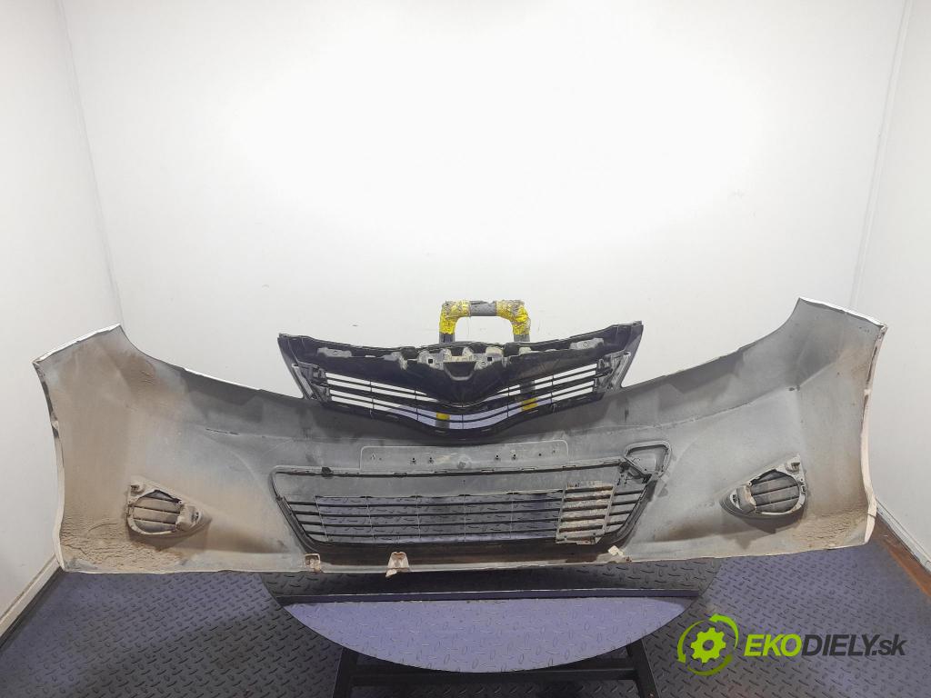 Toyota Yaris 2014 nárazník Predné