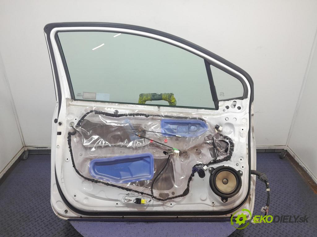 Toyota Yaris 2014 dvere Predné Vľavo: 
