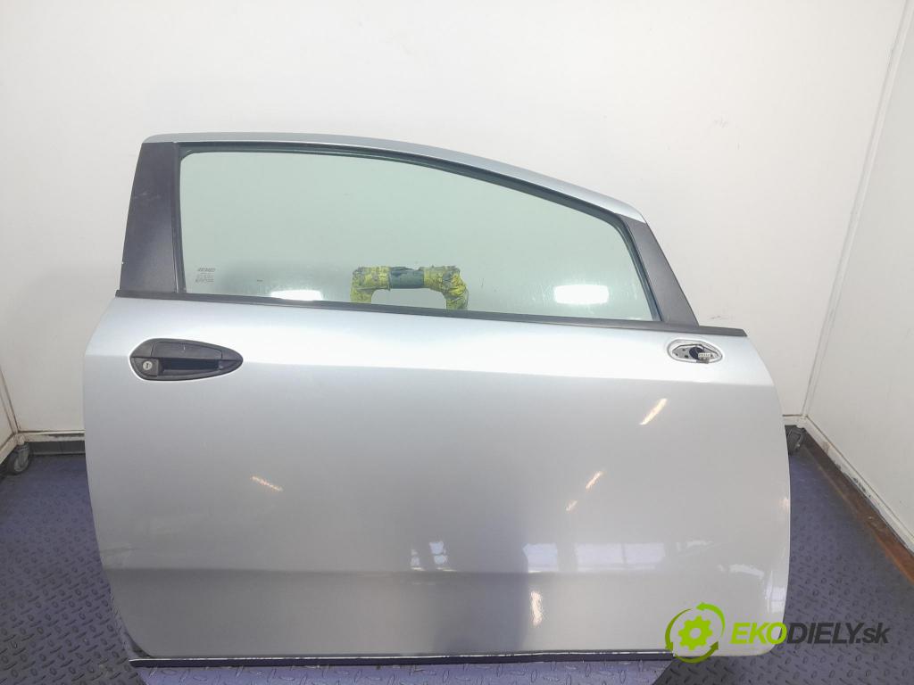 Fiat Grande punto 2006 dvere Predné pravé