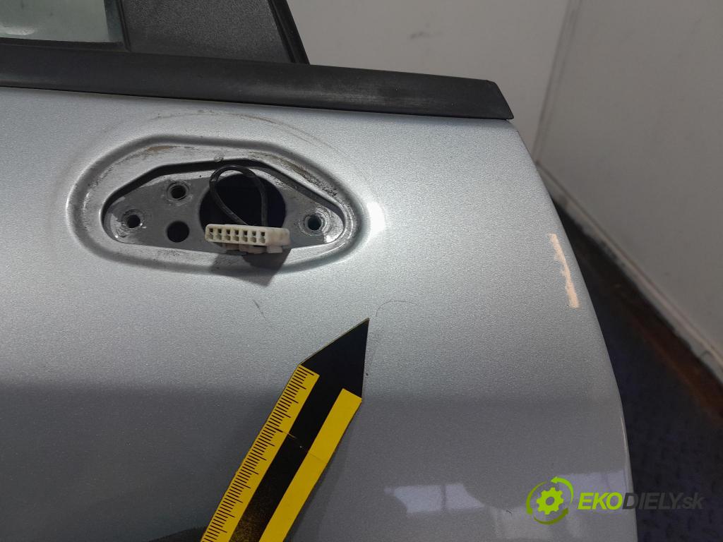 Fiat Grande punto 2006 dvere Predné pravé