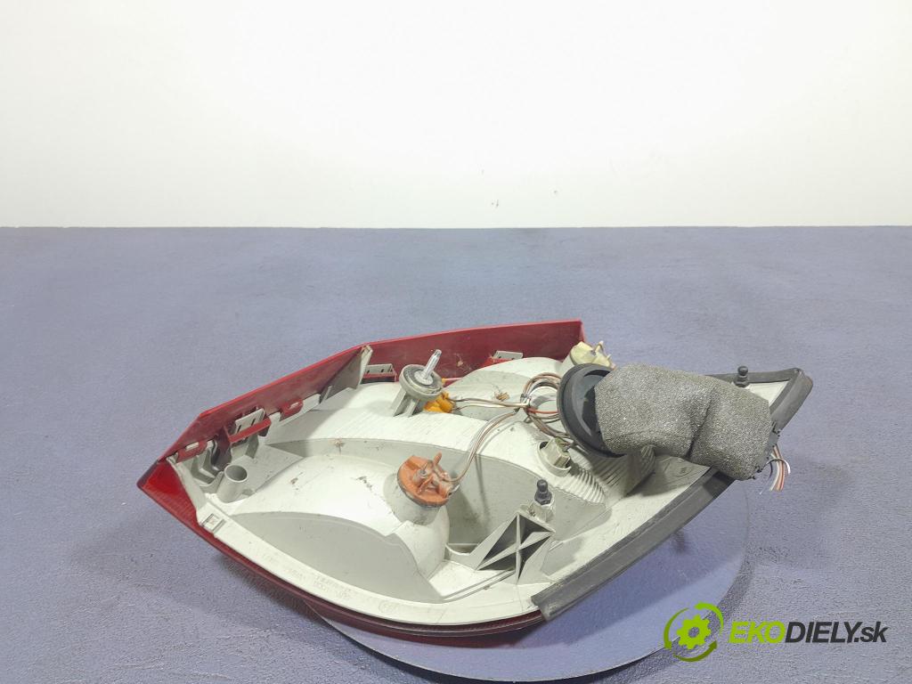 Skoda Fabia 2009 svetlo / reflektor zad ľavá Vonkajsia: 5J6945095