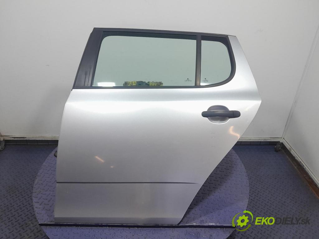 Skoda Fabia 2009 dvere zad Vľavo: