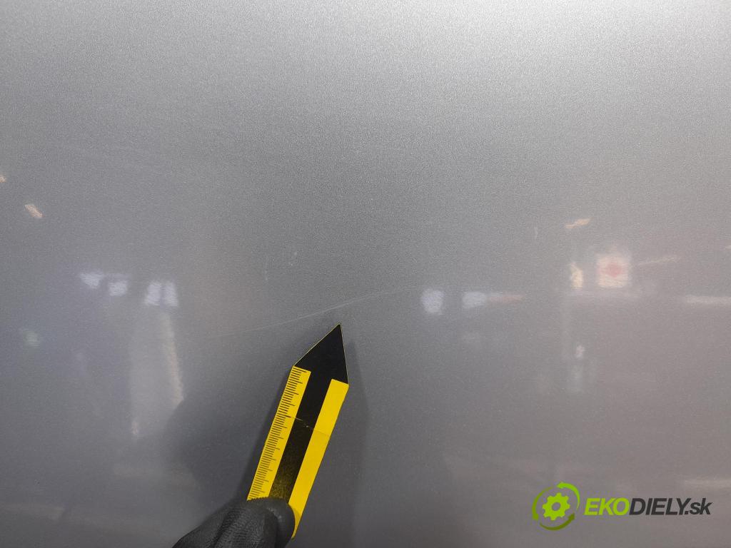 Skoda Fabia 2009 dvere zad Vľavo: