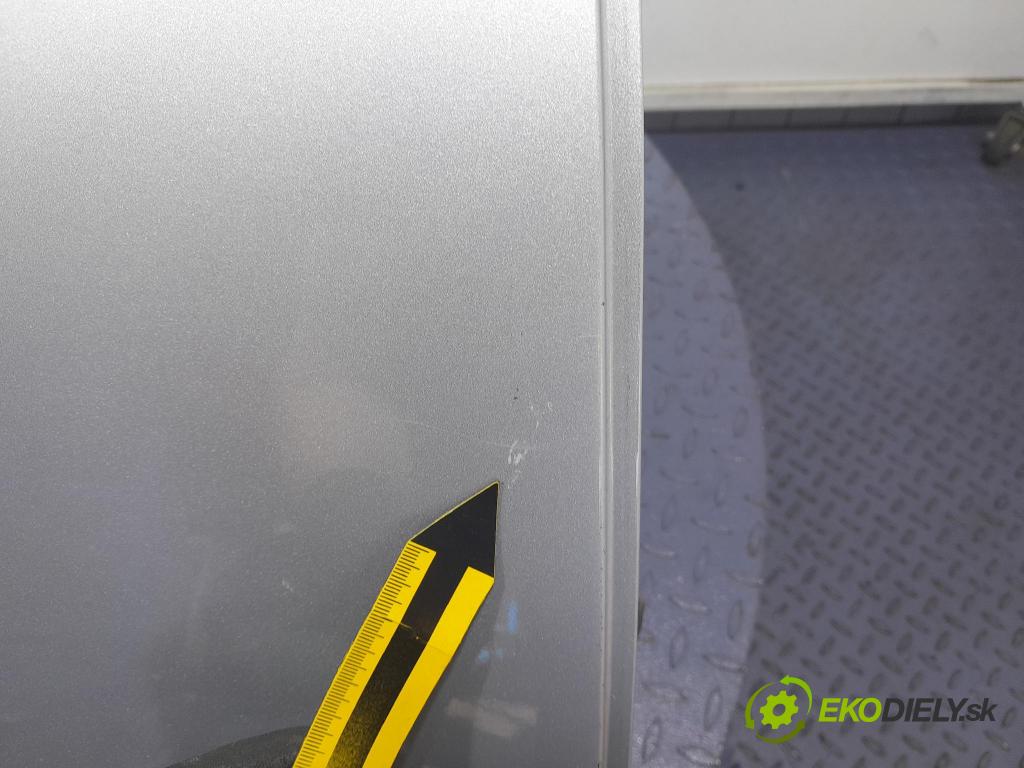 Skoda Fabia 2009 dvere zad pravé