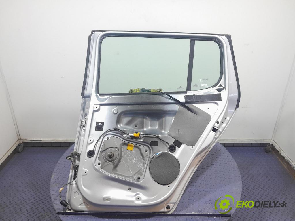 Skoda Fabia 2009 dvere zad pravé 