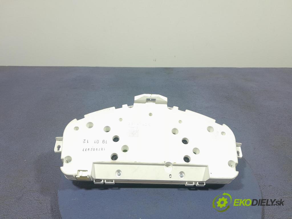 Volvo S40 2012 Přístrojová deska 31296228
