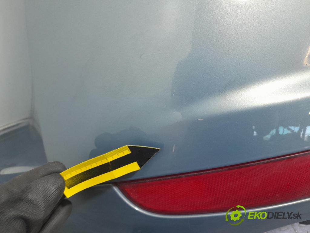 Volvo S40 2012 nárazník Zad: