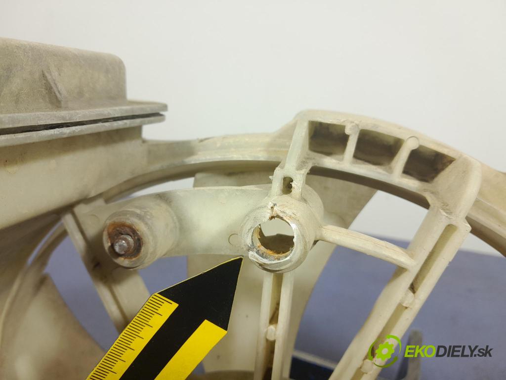 Toyota Yaris 2014 ventilátor Chladič: MF422750-0459