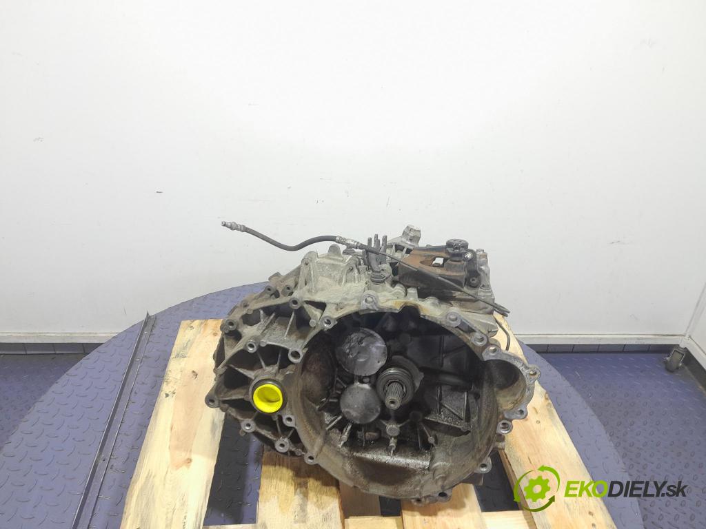 Volvo S40 2012 převodovka Ozubené kola: Manualna B66R-7002-AC