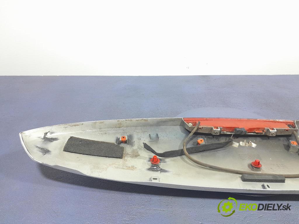 Renault Megane 2006 spoiler 8200200536