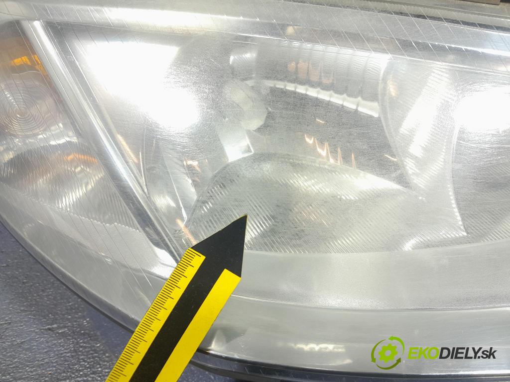 Renault Megane 2006 světlo v pravo: