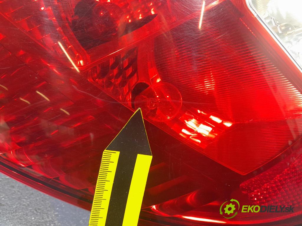 Opel Corsa 2009 světlo Zad: levá Mimo: 89037882