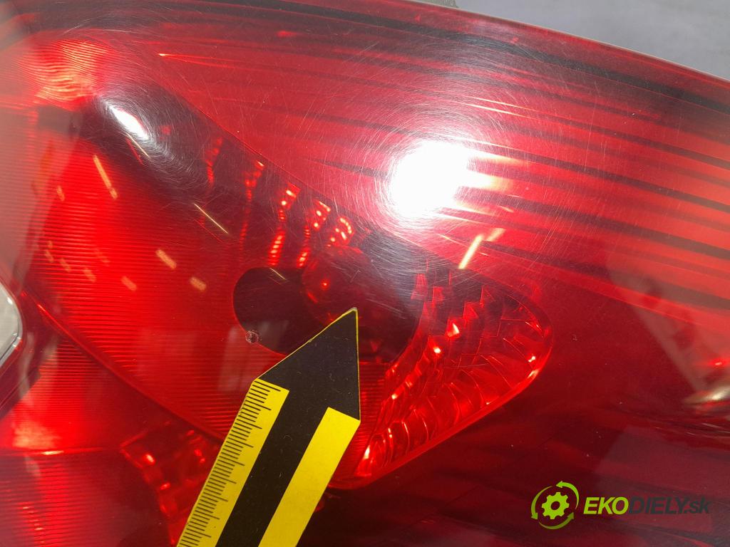 Opel Corsa 2009 světlo Zad: Práva: Mimo: 89037887