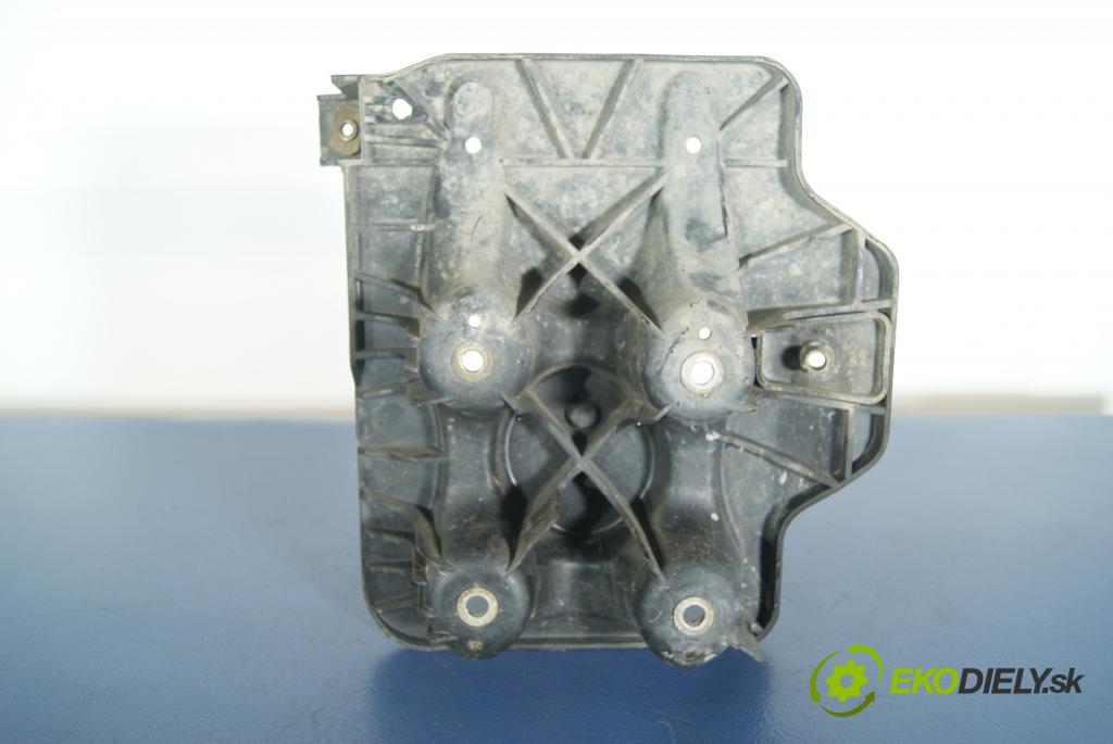 Audi A3 1996 Základ: Akumulatora: 1J0804373A