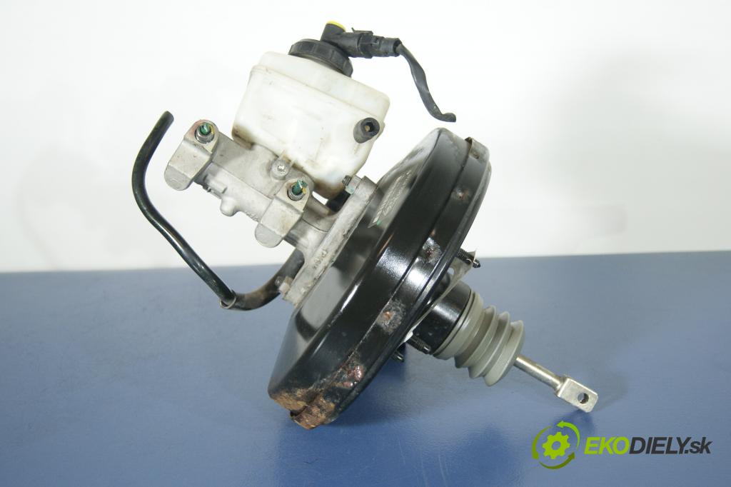 Dacia Duster 2010 servo Brzdní: 472107379R