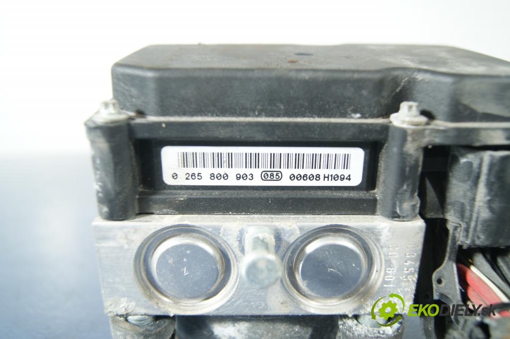 Dacia Duster 2010 čerpadlo ABS x 8200846463