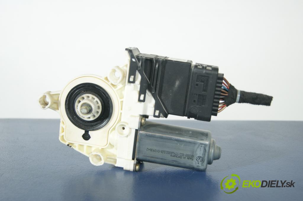 Seat Leon 2003 mechanismus stahování Sklenka: Zad: v pravo: 1C0959812A