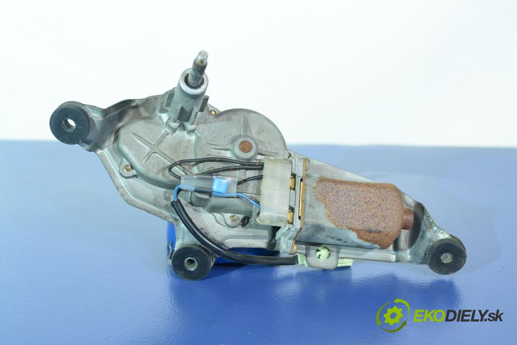 Mazda 6 2005 motor: Stierače: zad G21B67450A